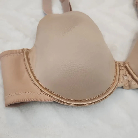 Vanity Fair nude bra size 40C - Picture 3 of 10